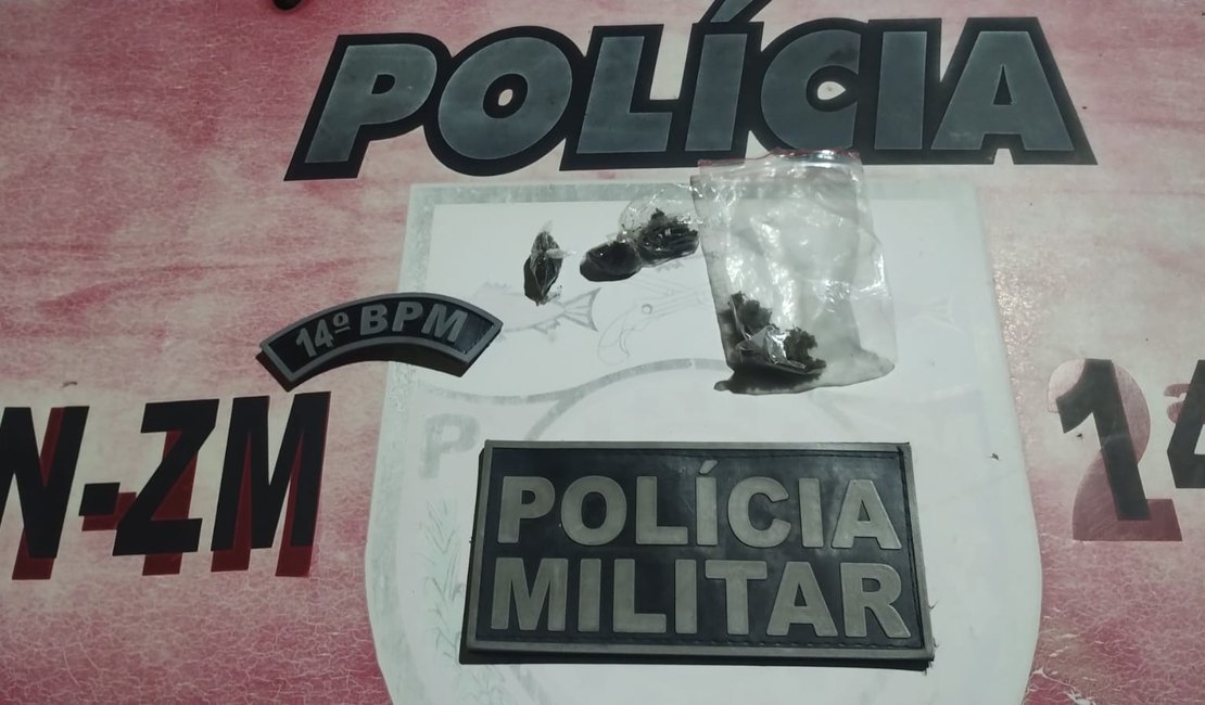 Jovem é preso com maconha no comércio do município de Jacuípe