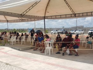 Ação da Casal cadastra 350 imóveis do Residencial Vale Bentes I