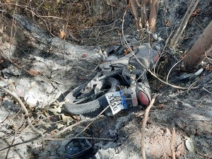 Motoqueiro morre após sair da pista no domingo e é encontrado nesta segunda (22)