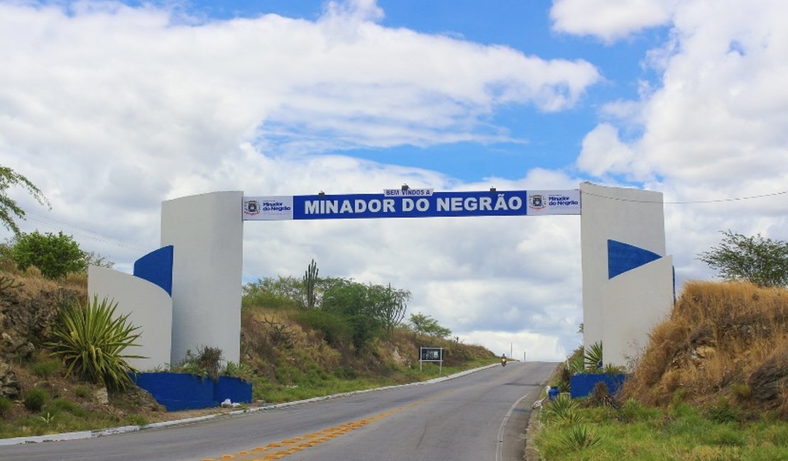 Prefeitura de Minador do Negrão gasta quase R$ 7 mil em restaurante de Marechal Deodoro