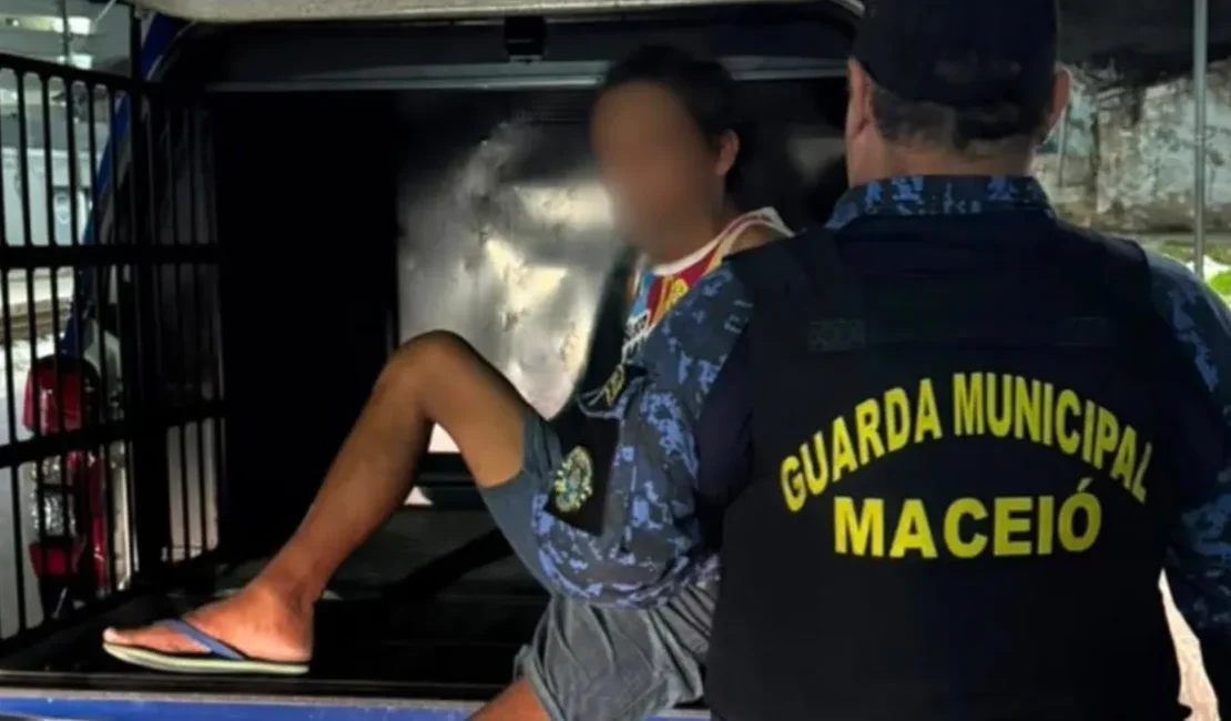 Homem é preso após furtar bolsa de idosa em gabinete da Câmara de Maceió
