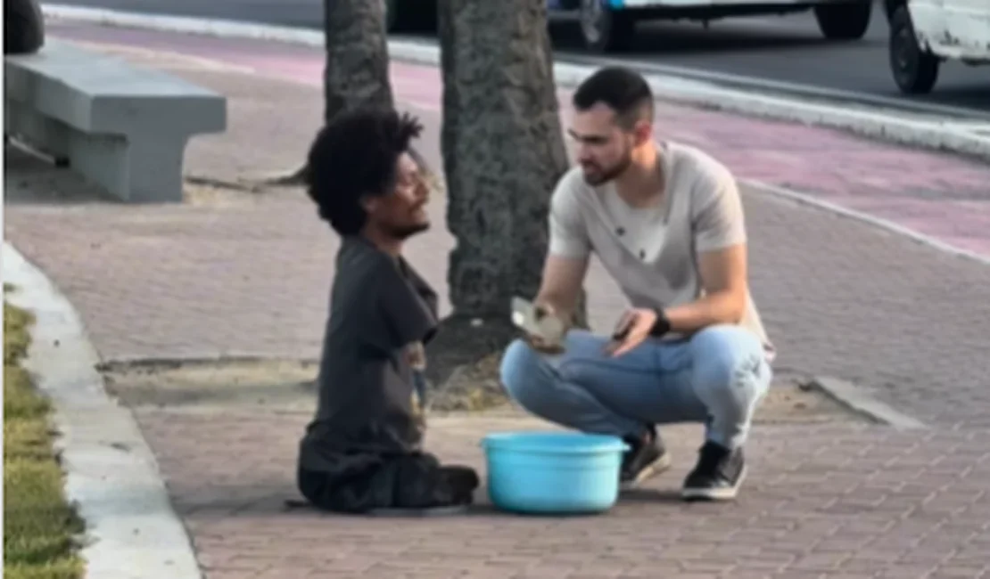Cadeirante que viralizou após reportagem morre ao ser arremessado de prédio em Recife