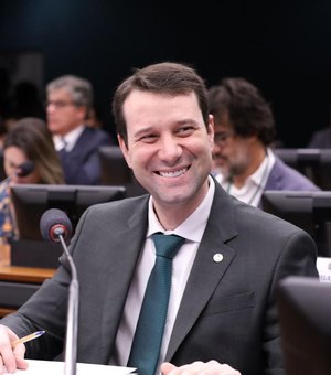 Daniel Barbosa destaca projetos apresentados e aprovados na Câmara em defesa das mulheres