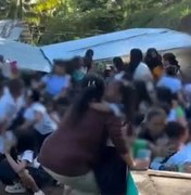Estrutura de escola desaba durante terremoto; vídeo mostra crianças desesperadas