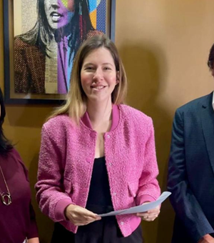 Cibele Moura celebra vitória de João Neto na presidência do CRF-AL