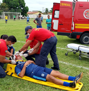 Homem sofre acidente durante partida de futebol em Arapiraca