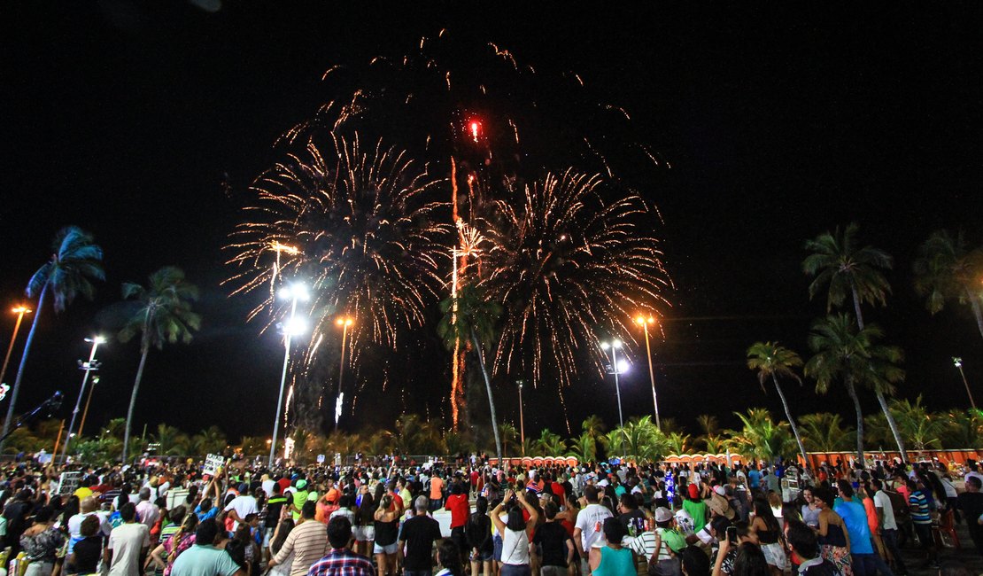 Maceió terá show piromusical e festas particulares na virada do ano; programe-se!