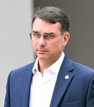 Propaganda de Flávio Bolsonaro vai ao ar sem som na TV nesta 2ª feira