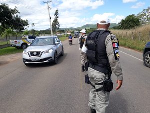 BPRv realizada nova blitz e apreende veículos irregulares em rodovia do Agreste