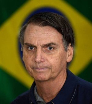 TSE aponta 17 indícios de irregularidades nas contas de Bolsonaro