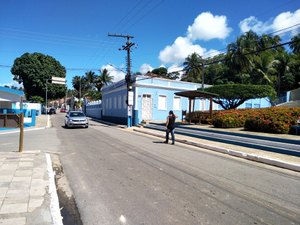 Homem desacata médica e recepcionista em Porto de Pedras