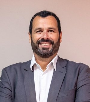 Sem mandato, Fernando Hollanda ganha cargo secundário no governo de Paulo Dantas