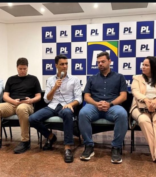 Fabiana e Severino Pessoa participaram de reunião com JHC e comando estadual do PL, em Maceió