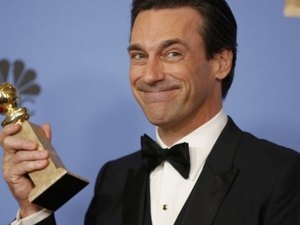 Jon Hamm vence Wagner Moura como melhor ator de drama