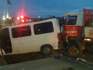 Vítimas do engavetamento da última quarta-feira em Arapiraca continuam internadas