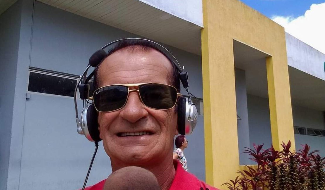 Após crise gastrointestinal, jornalista Cláudio Roberto é transferido de Caruaru para Arapiraca