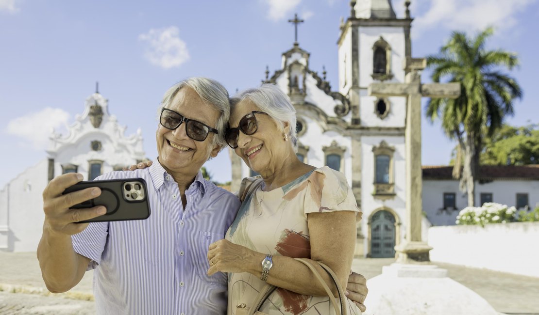 Turismo alagoano: Setur amplia malha aérea com foco no público 60+