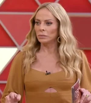 Christina Rocha detona decisão do SBT sobre Casos de Família