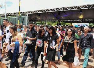 Candidatos começam a sair do 2º dia de provas do Enem