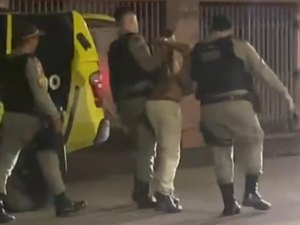 Homem é preso após esfaquear ex-companheira em Viçosa