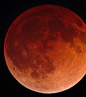 Eclipse lunar poderá ser visto nesta terça-feira (17)
