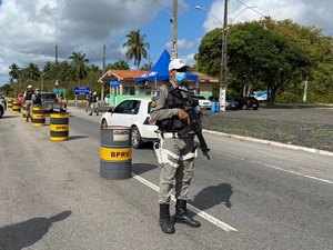 Aumenta movimento nas entradas e saídas de Maceió nesta véspera de Natal