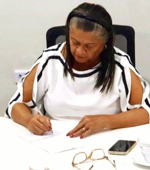 Prefeita de Palmeira dos Índios decreta ponto facultativo nos dias 26 de dezembro e 2 de janeiro