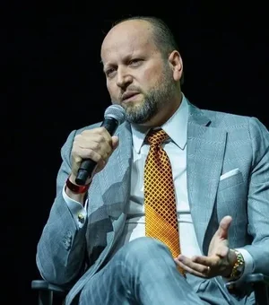 Nelson Wilians tem inscrição na OAB suspensa em meio a investigações da PF