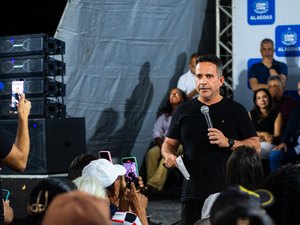 'Curso de Medicina da Uncisal em Delmiro Gouveia foi aprovado', afirma governador durante agenda no município
