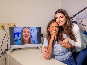 Marina JHC celebra transformação de paciente atendida pelo Sorriso da Gente