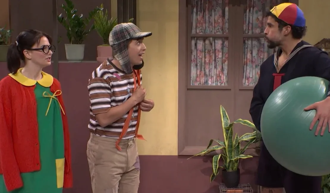 Bad Bunny vira personagem de Chaves em programa dos EUA; veja