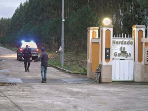 Pai e filho empresários no Brasil morrem em fossa de porcos em Portugal