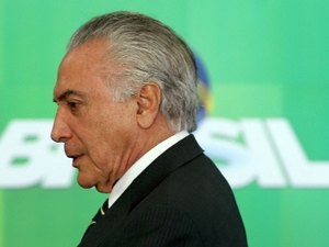 PSOL protocola pedido de impeachment contra Temer após episódio envolvendo ex-ministros