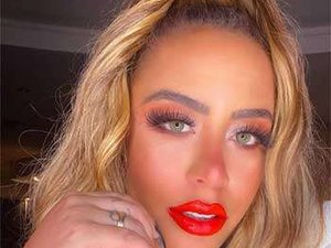 Grávida? Rafaella Santos rouba a cena com vestido justo no aniversário de Neymar em Paris