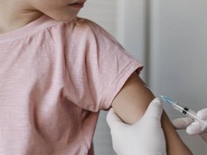 Palmeira inicia vacina contra a Covid-19 para bebês nesta quarta (23)