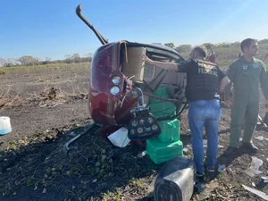 Helicóptero que caiu com 300kg de cocaína pertencia a policial civil