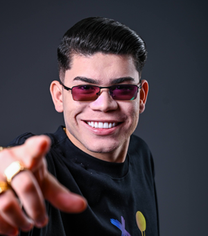 Heytor O Boyzinho lança hoje o DVD 'Breguinha Cachorro de Verão'