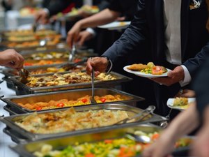 Buffet é condenado por golpes em clientes de AL, mas pena é convertida em prestação de serviços