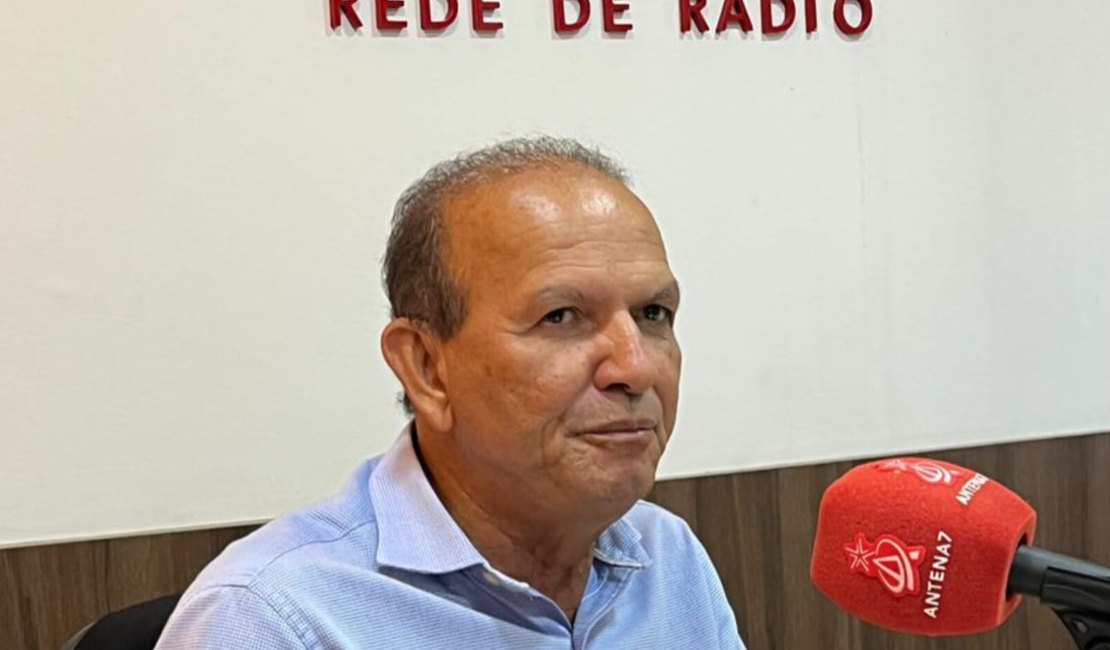 Cícero Cavalcante desiste de Porto Calvo e apoia Adilson Lima