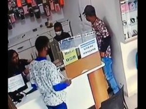 [Vídeo] Empresário sertanejo oferece recompensa de R$ 10 mil após ter loja assaltada quatro vezes