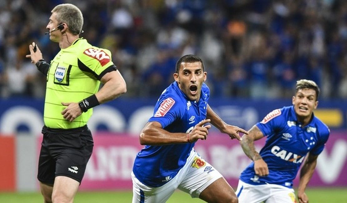 Cruzeiro vence a Ponte Preta e deixa a zona de rebaixamento