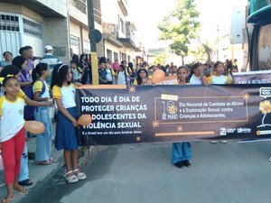 Caminhada de conscientização marca alusão ao 18 de maio em Matriz de Camaragibe
