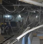 Bandidos invadem TRE e banco no Piauí e explodem caixas eletrônicos