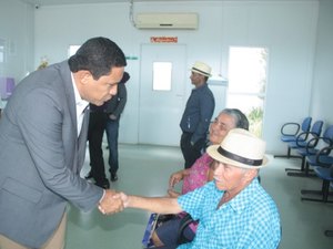 Júlio Cézar abre as portas da Unidade de Pronto Atendimento de Palmeira