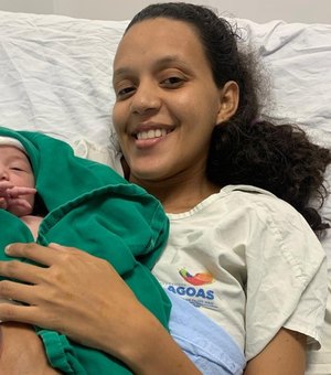 Menina é primeiro bebê nascido em 2025 na Rede Pública de Alagoas