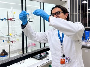 Cientista de Girau do Ponciano cria fórmula na USP para tratar câncer