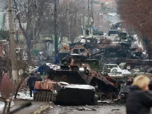 Homem perde família na Ucrânia e descobre mortes pelas redes sociais