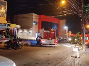 Incêndio atinge almoxarifado da Santa Casa de Maceió