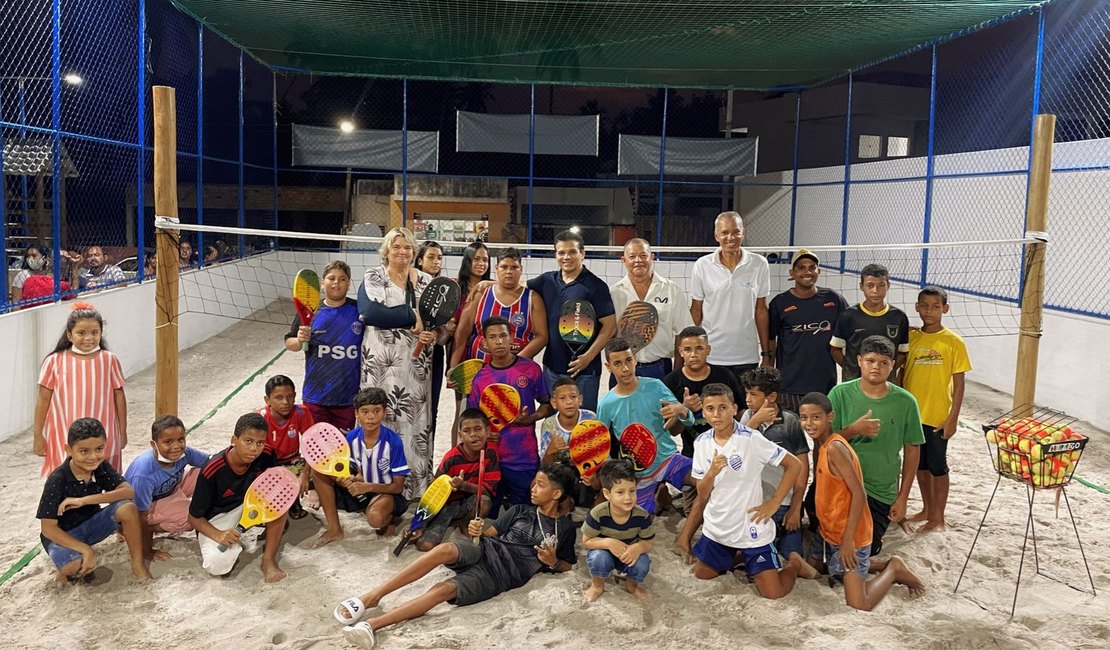 Ricardo Nezinho participa de inauguração de espaço de lazer e promoção à saúde em Coqueiro Seco