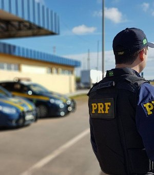 Suspeitos de interceptação de carro roubado são presos na Rio-Santos